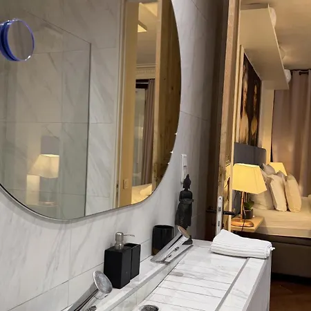 Apartment Eiffel-tower, Deluxe Passy - 6 People Paris